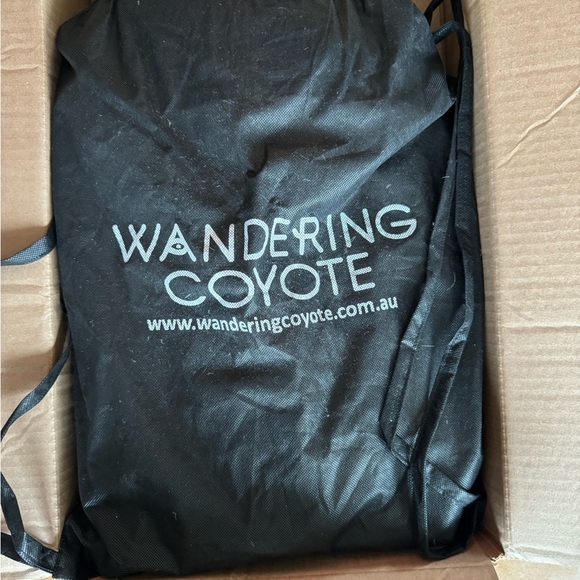 ❌SOLD❌Wandering Coyote x Rue De Seine Frontier NIB - Picture 10 of 14